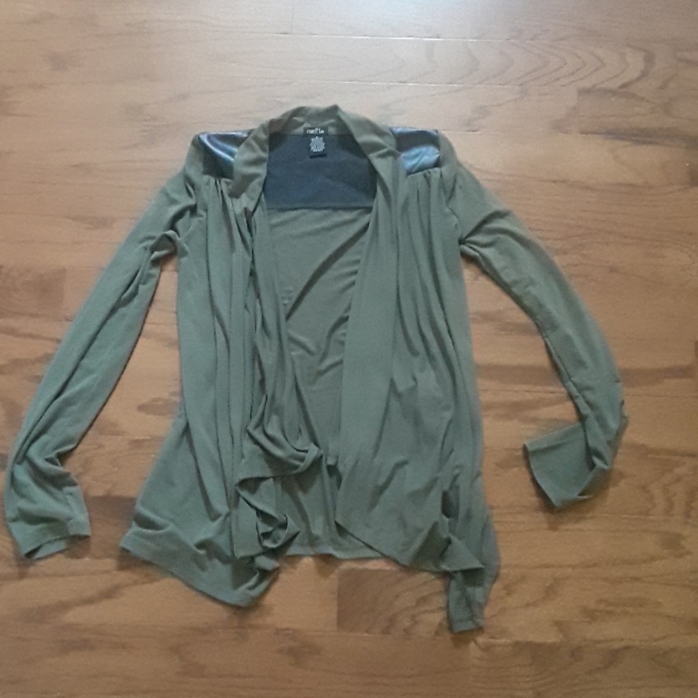 Army green long sleeve cardigan lightweight
